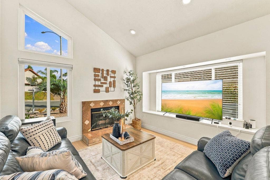 2343 Fair Oak Ct, Escondido, CA 92026