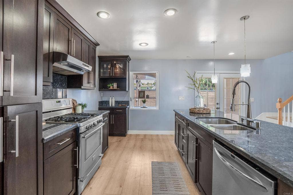 1395 Sheryl Avenue, Chula Vista, CA 91911