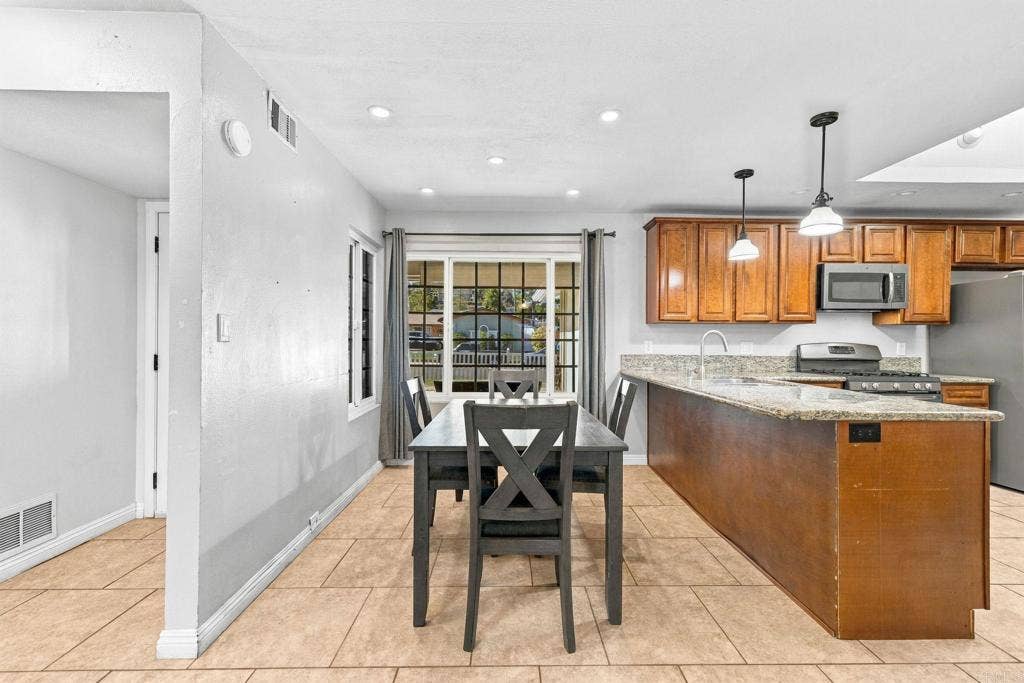 1105 Nidrah Street, El Cajon, CA 92020