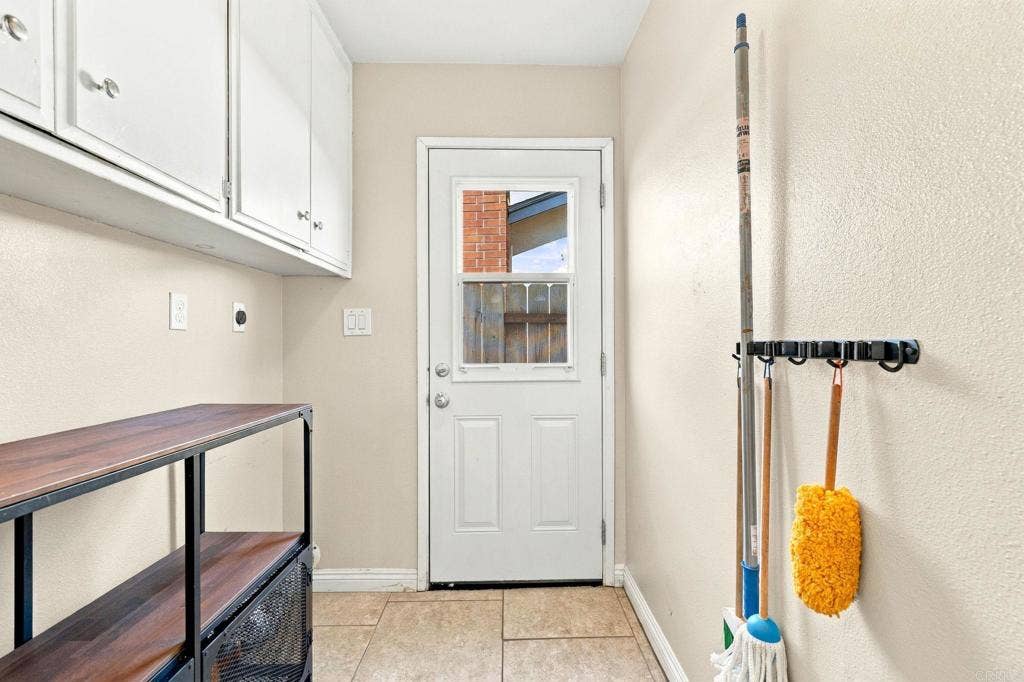1105 Nidrah Street, El Cajon, CA 92020