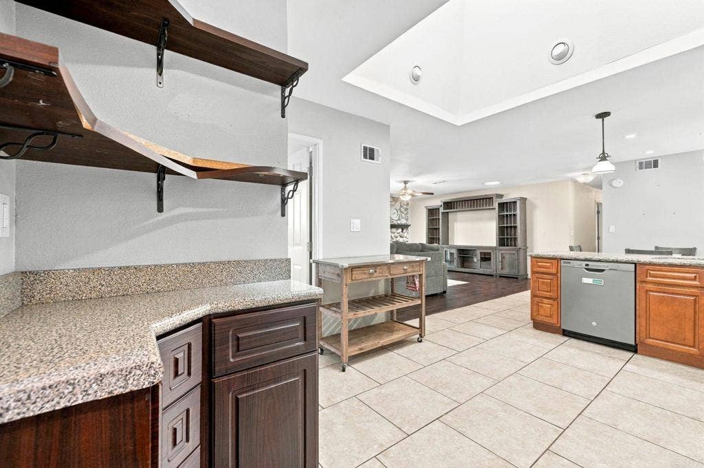 1105 Nidrah Street, El Cajon, CA 92020