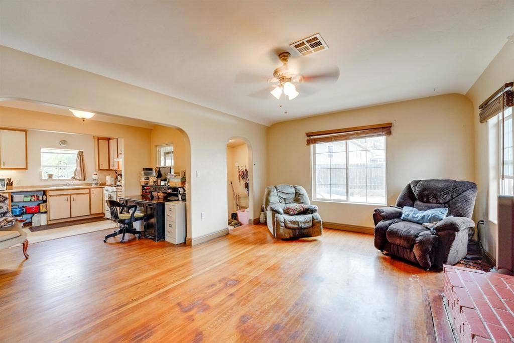 12732 Castle Court Drive, Lakeside, CA 92040