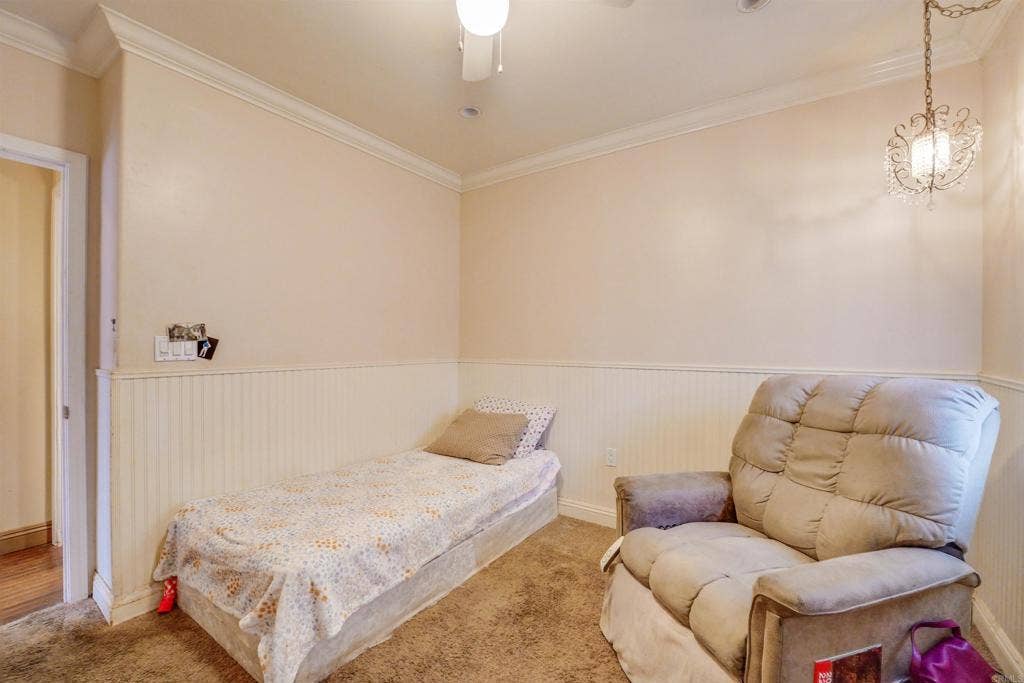 12732 Castle Court Drive, Lakeside, CA 92040