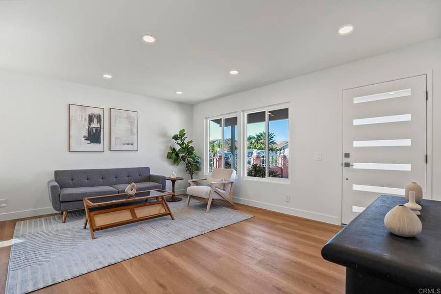 Property photo for 1971 Leatherwood St, San Diego, CA
