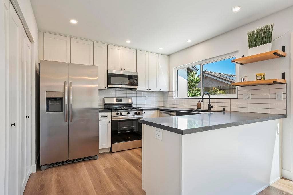 1971 Leatherwood St, San Diego, CA 92154 1971 Leatherwood St, San Diego, CA 92154