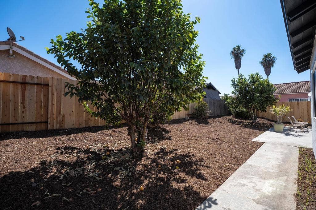 1971 Leatherwood St, San Diego, CA 92154 1971 Leatherwood St, San Diego, CA 92154
