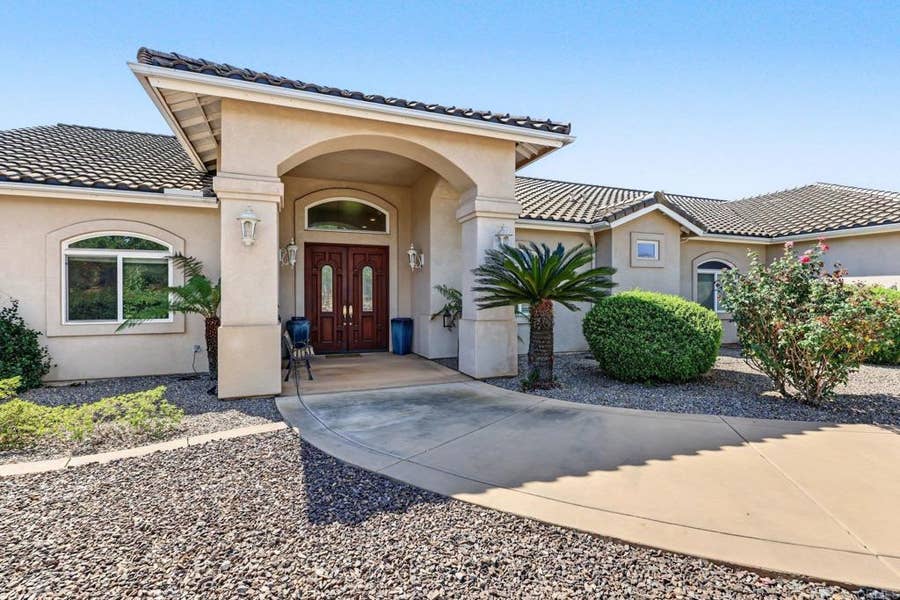 Property photo for 11690 Minneola Circle, Valley Center, CA