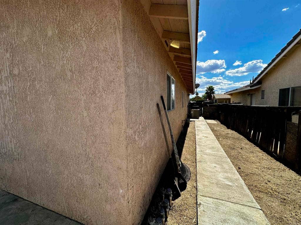 623 Carmen Drive, San Jacinto, CA 92583 623 Carmen Drive, San Jacinto, CA 92583