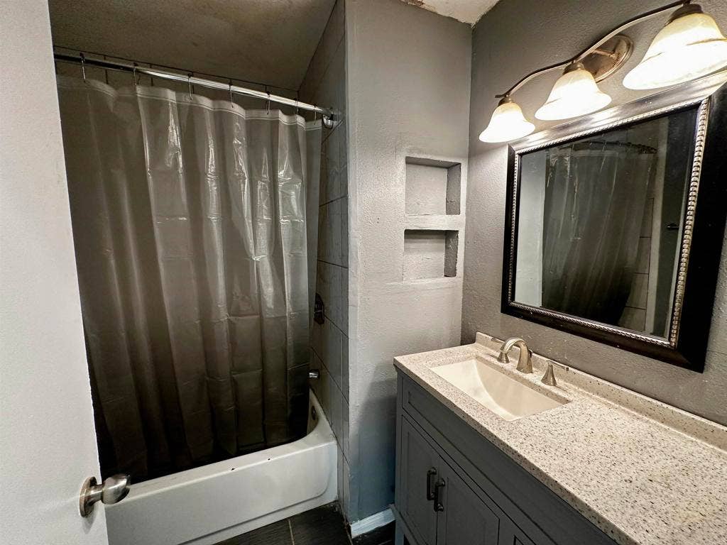 623 Carmen Drive, San Jacinto, CA 92583 623 Carmen Drive, San Jacinto, CA 92583