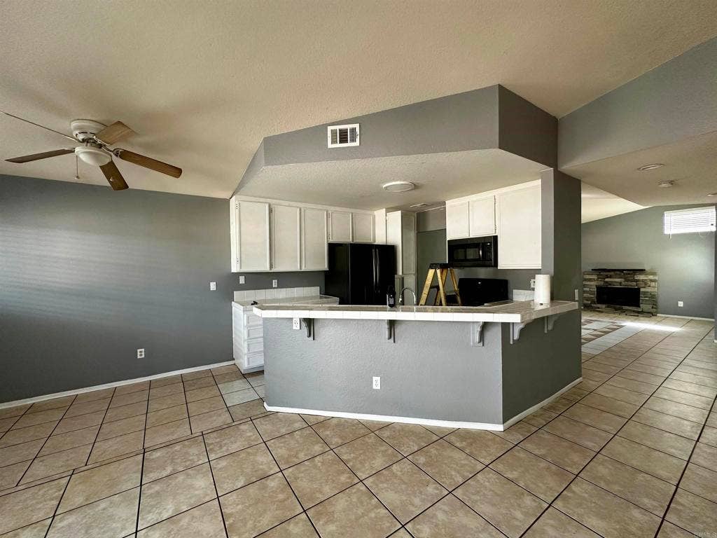 623 Carmen Drive, San Jacinto, CA 92583 623 Carmen Drive, San Jacinto, CA 92583