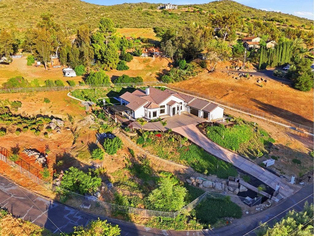 14989 Orchard View Drive, Poway, CA 92064 14989 Orchard View Drive, Poway, CA 92064