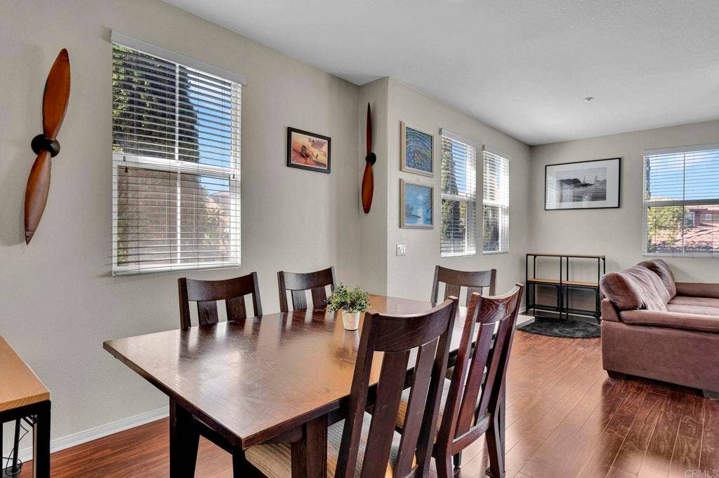 164 Via Montisi, Santee, CA 92071 164 Via Montisi, Santee, CA 92071