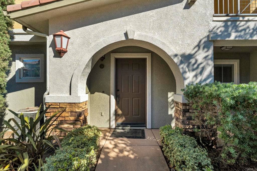 164 Via Montisi, Santee, CA 92071 164 Via Montisi, Santee, CA 92071