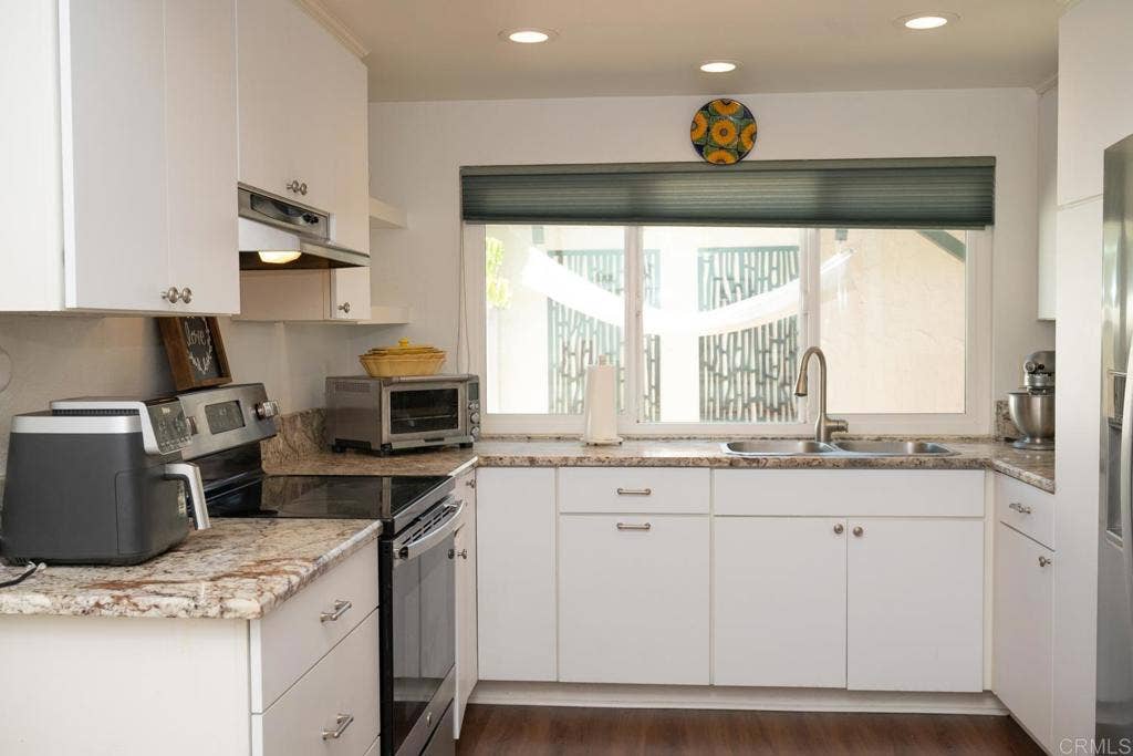 2110 Citrus Tree Lane, Spring Valley, CA 91977 2110 Citrus Tree Lane, Spring Valley, CA 91977