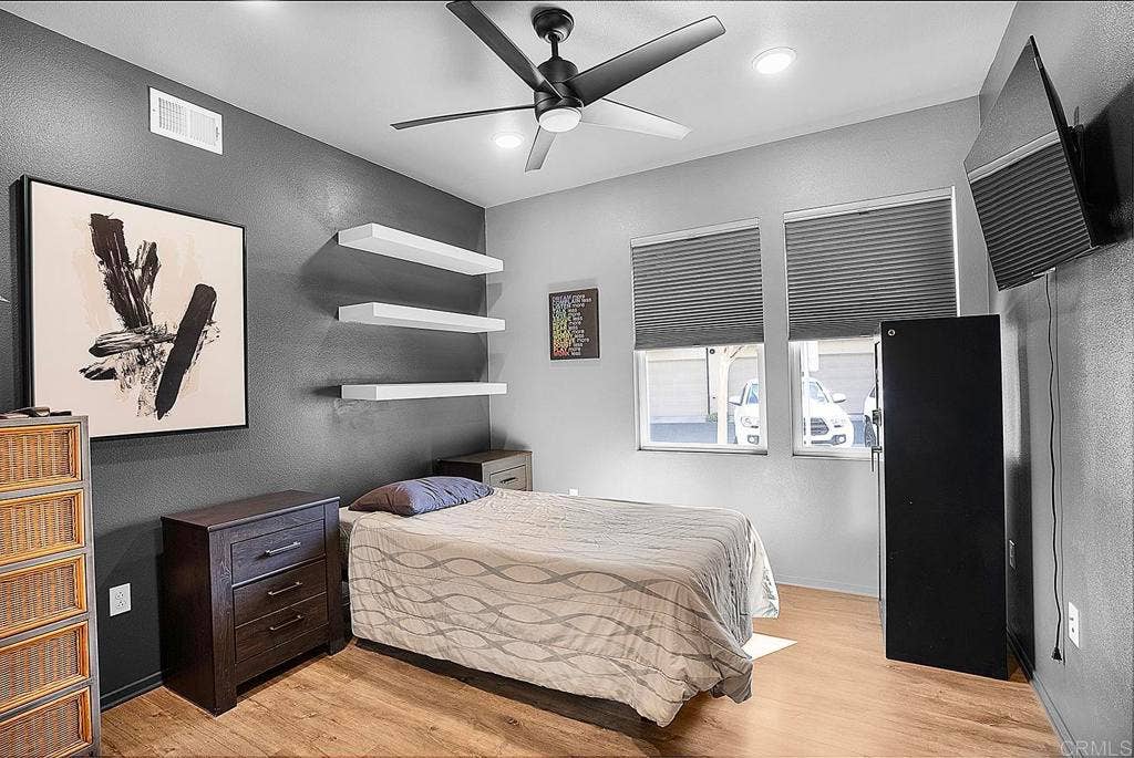 5201 Beachside Ln, #130, San Diego, CA 92154 5201 Beachside Ln, #130, San Diego, CA 92154