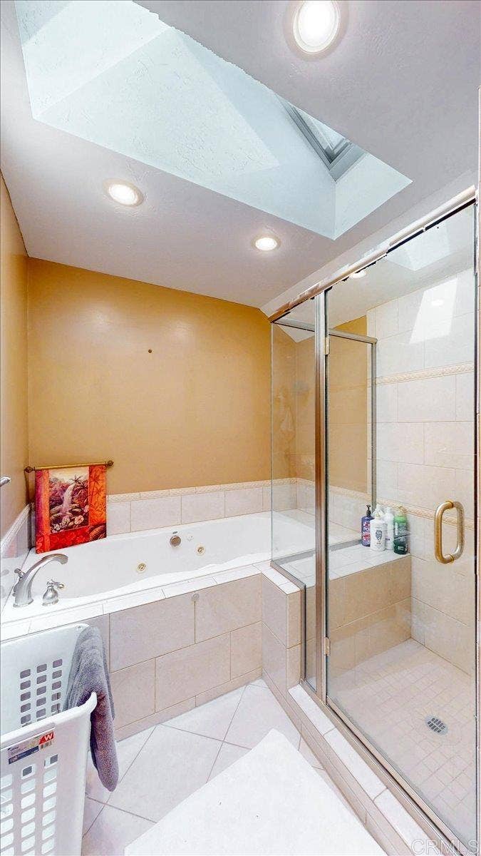 1695 Arnheim CT, El Cajon, CA 92021 1695 Arnheim CT, El Cajon, CA 92021