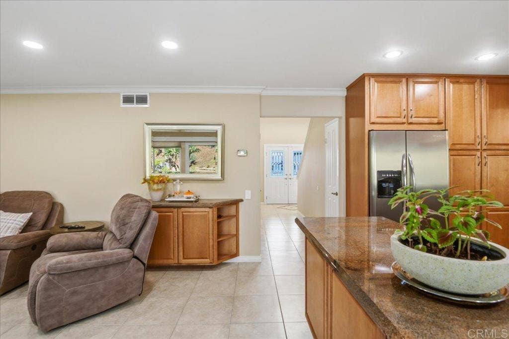 1695 Arnheim CT, El Cajon, CA 92021 1695 Arnheim CT, El Cajon, CA 92021