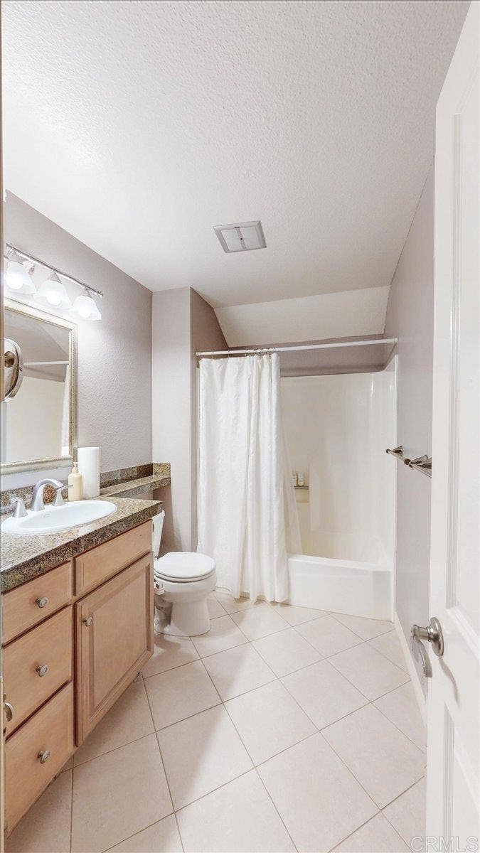 1695 Arnheim CT, El Cajon, CA 92021 1695 Arnheim CT, El Cajon, CA 92021