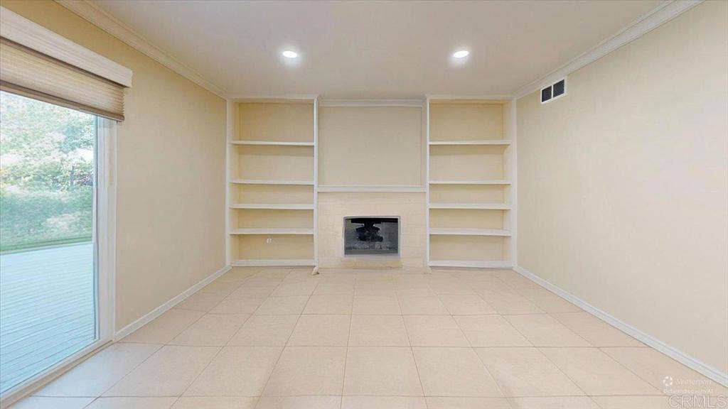 1695 Arnheim CT, El Cajon, CA 92021 1695 Arnheim CT, El Cajon, CA 92021