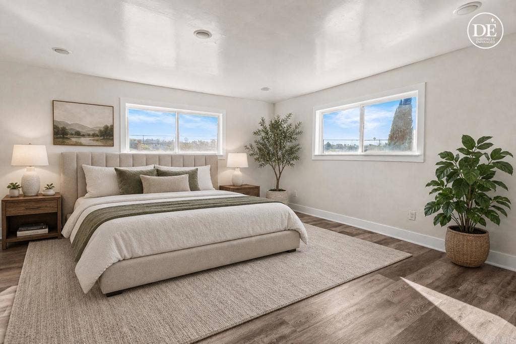 5206 La Paz Drive, San Diego, CA 92114 5206 La Paz Drive, San Diego, CA 92114