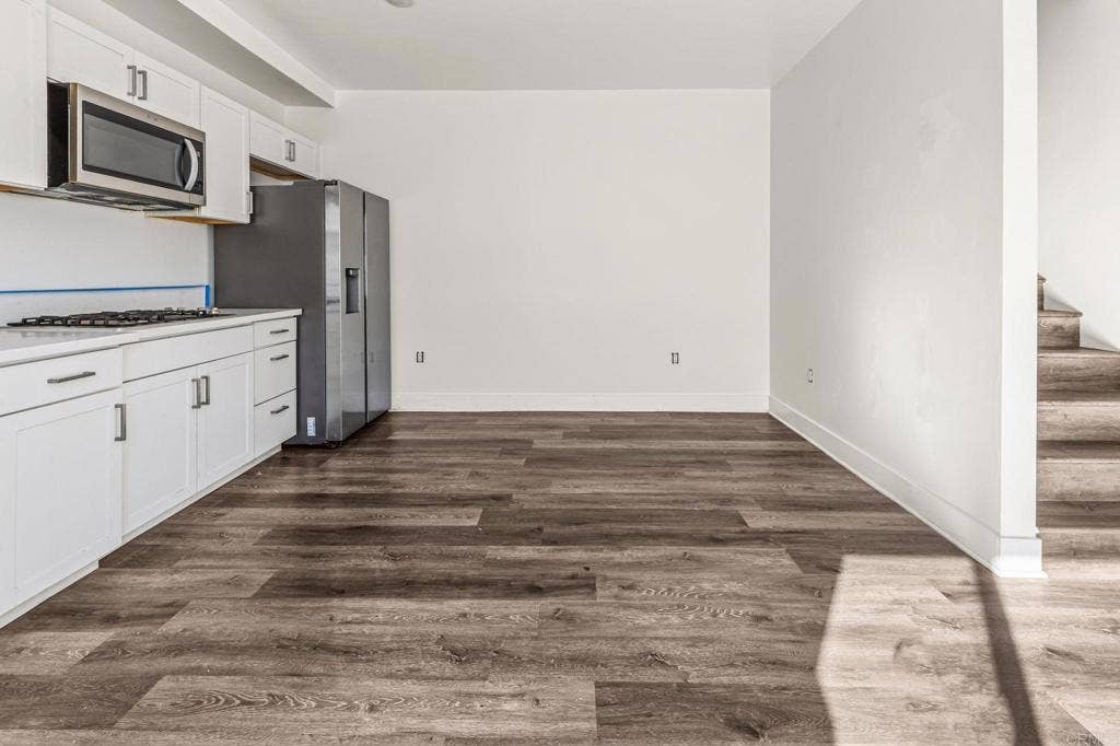 5206 La Paz Drive, San Diego, CA 92114 5206 La Paz Drive, San Diego, CA 92114