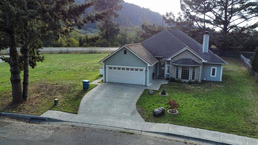 Property photo for 131 Salmon Avenue, Klamath, CA