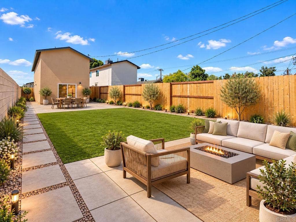 1410 Monterey Street, Bakersfield, CA 93305