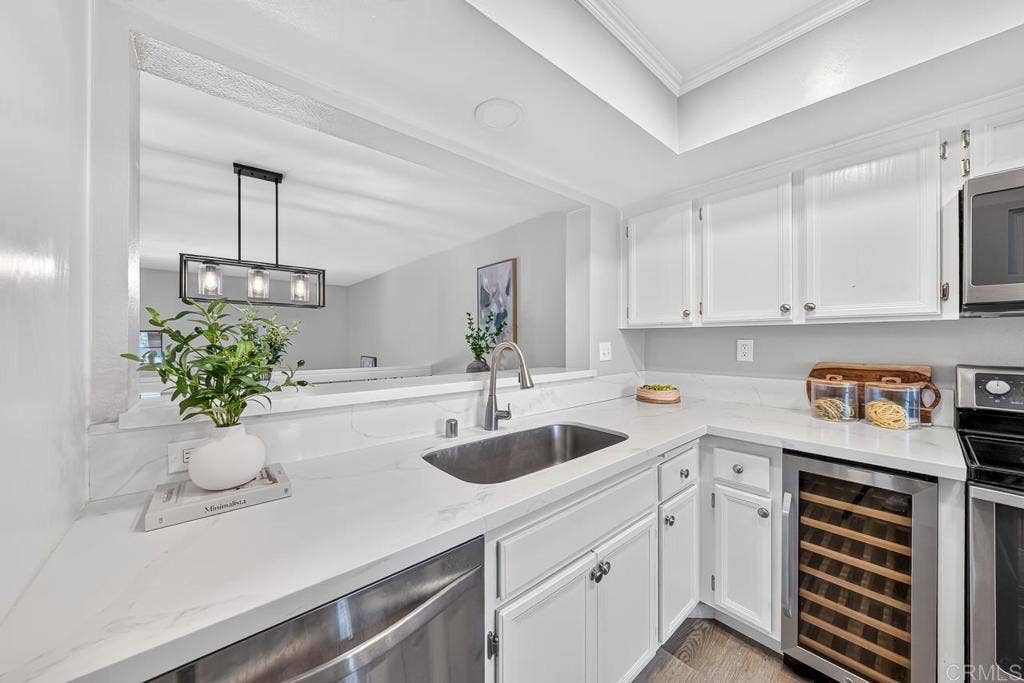 3514 Mission Mesa Way, San Diego, CA 92120