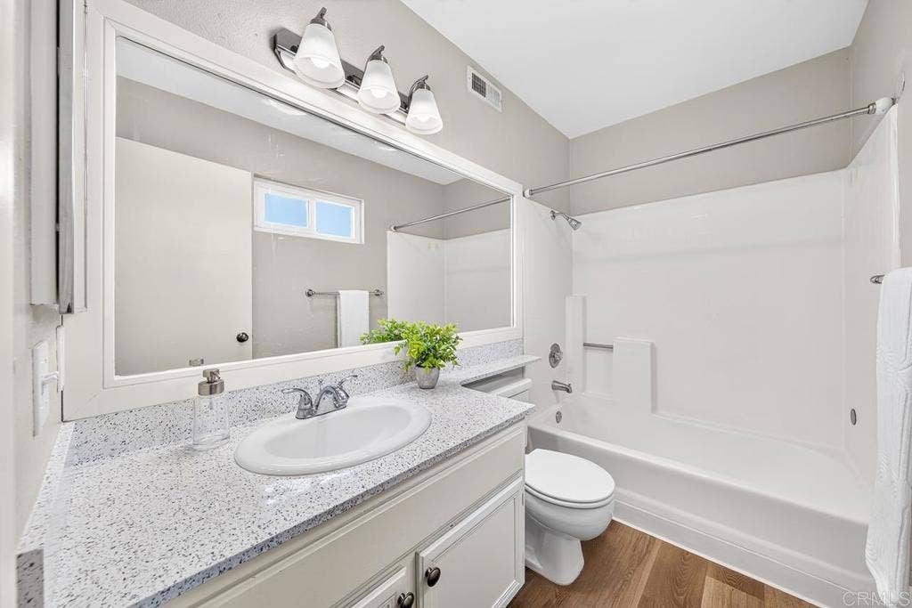 3514 Mission Mesa Way, San Diego, CA 92120