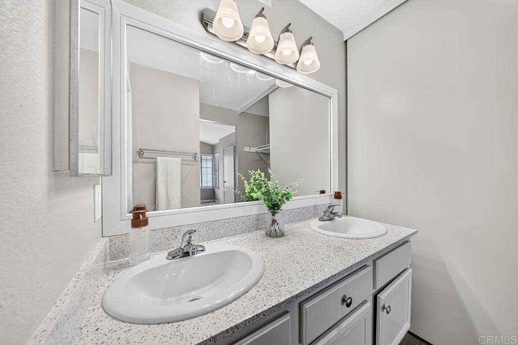 3514 Mission Mesa Way, San Diego, CA 92120