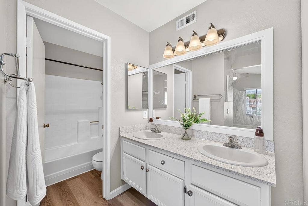 3514 Mission Mesa Way, San Diego, CA 92120