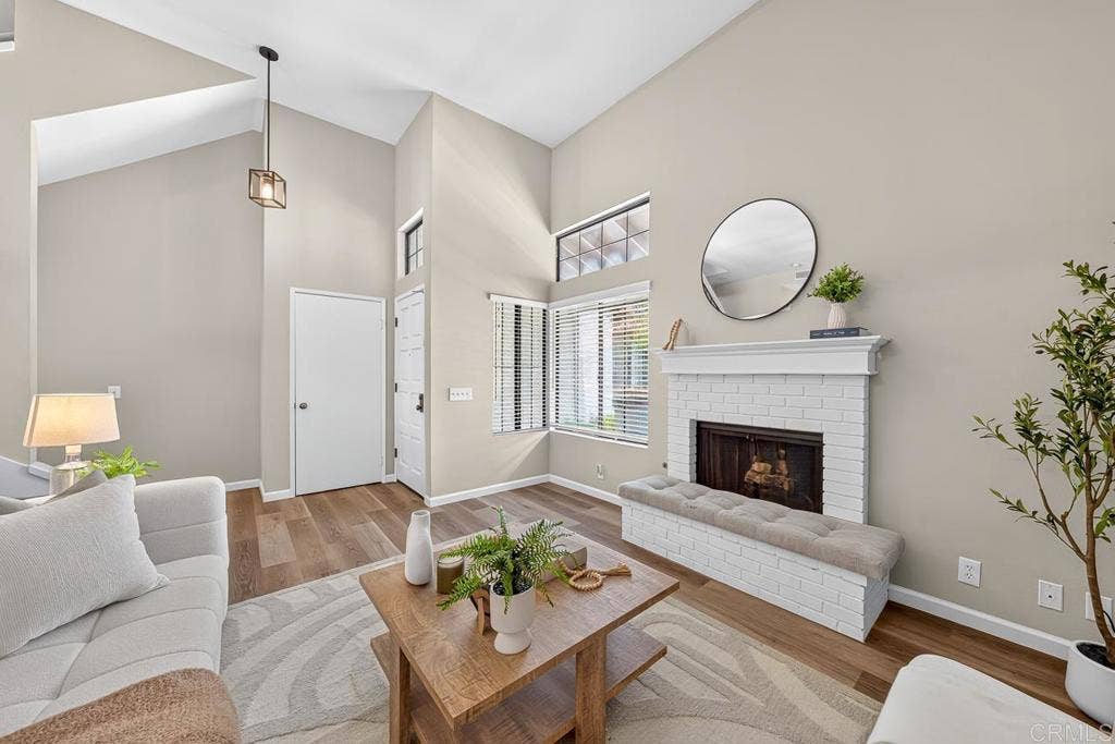 3514 Mission Mesa Way, San Diego, CA 92120