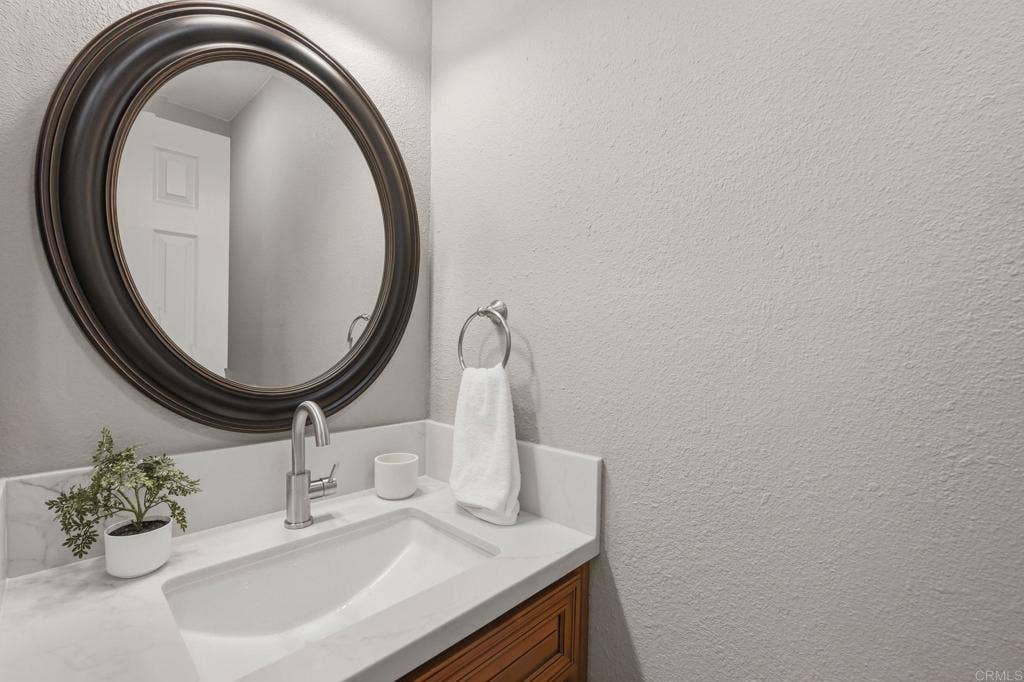 9210 Kenwood Dr #K, Spring Valley, CA 91977 9210 Kenwood Dr #K, Spring Valley, CA 91977