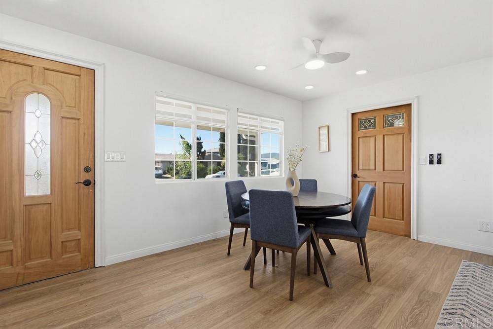 9462 Doheny Road, Santee, CA 92071