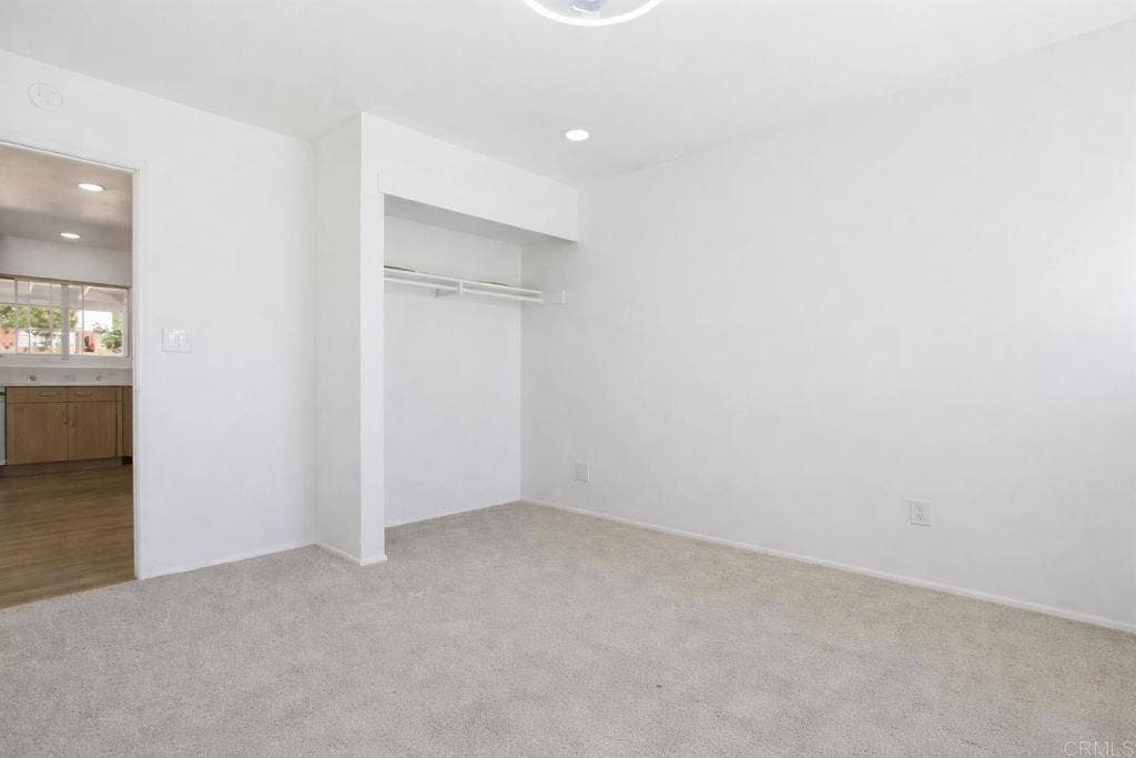 9462 Doheny Road, Santee, CA 92071