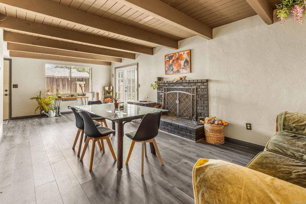 33200 Benner Street, Lake Elsinore, CA 92530 33200 Benner Street, Lake Elsinore, CA 92530