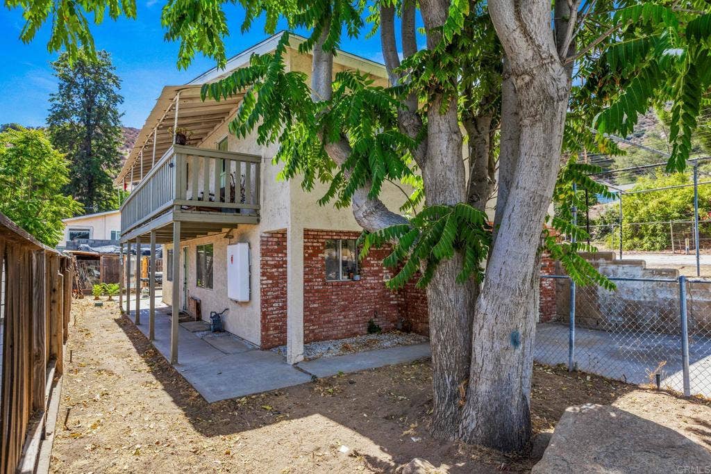 33200 Benner Street, Lake Elsinore, CA 92530 33200 Benner Street, Lake Elsinore, CA 92530