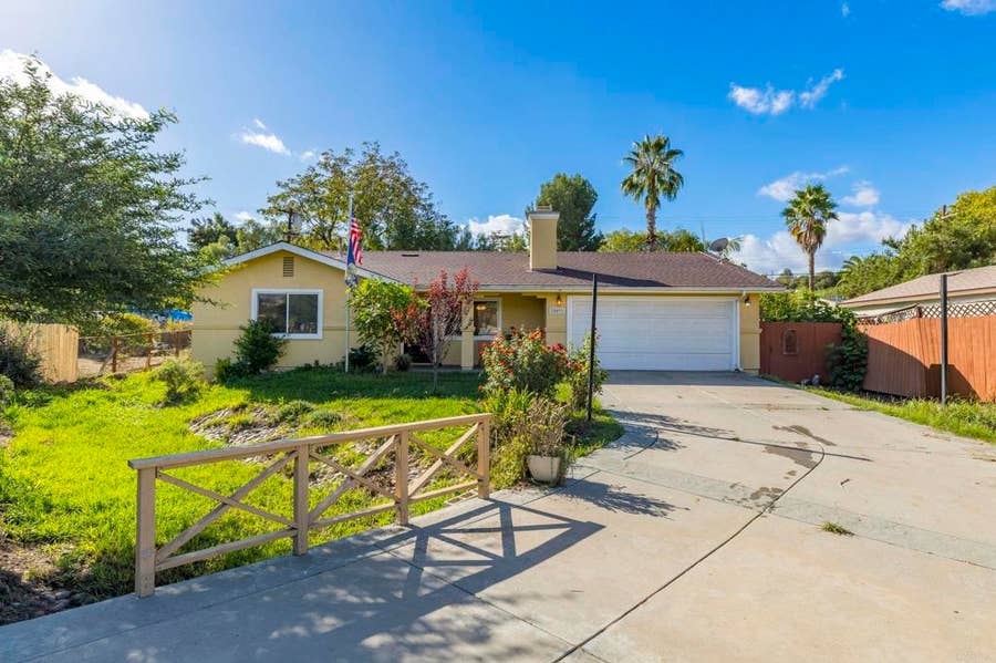 Property photo for 10491 Del Rio Rd, Spring Valley, CA