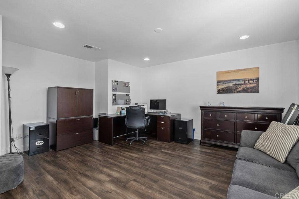 1466 Heatherwood Avenue, Chula Vista, CA 91913 1466 Heatherwood Avenue, Chula Vista, CA 91913