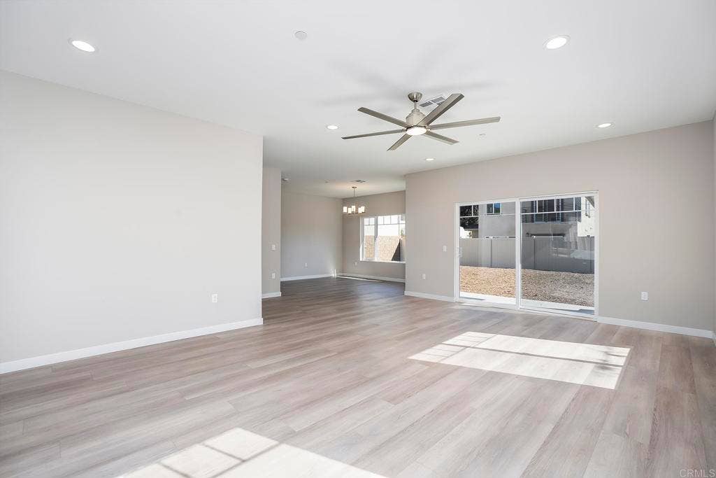 3900 Rojo Tierra, La Mesa, CA 91941 3900 Rojo Tierra, La Mesa, CA 91941