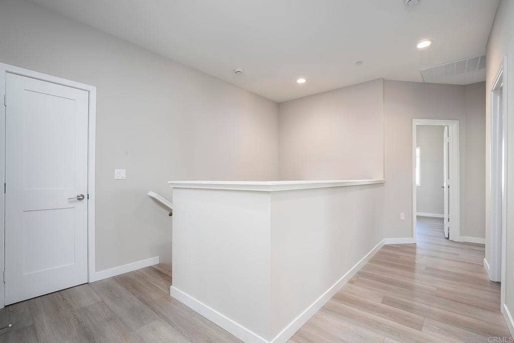 3900 Rojo Tierra, La Mesa, CA 91941 3900 Rojo Tierra, La Mesa, CA 91941