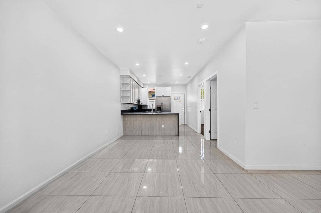 395 N 1St Street, El Cajon, CA 92021 395 N 1St Street, El Cajon, CA 92021