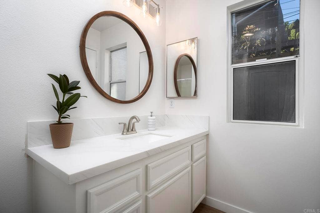 4360 Illinois Street, San Diego, CA 92104