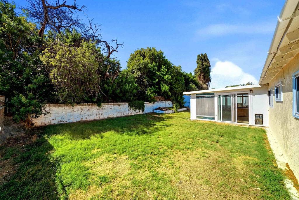528 Carlsbad Street, Spring Valley, CA 91977 528 Carlsbad Street, Spring Valley, CA 91977