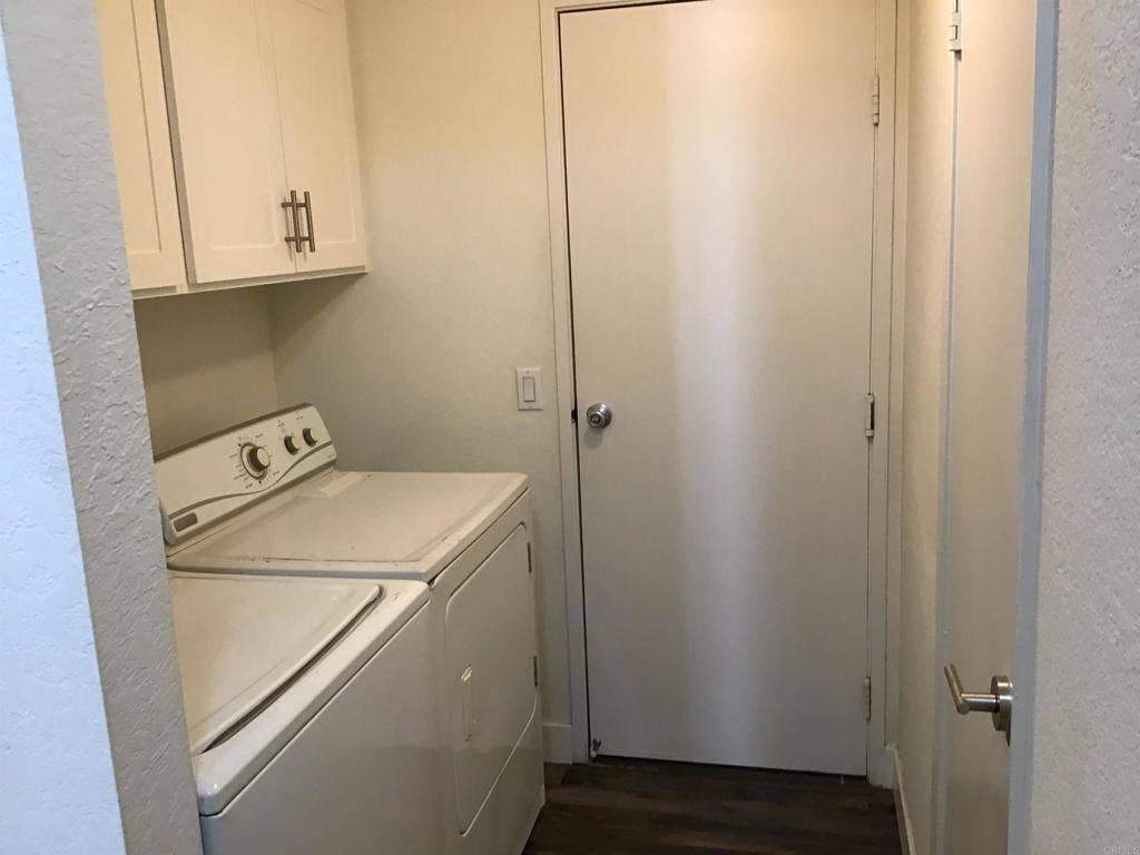 10140 Palm Glen Drive, #29, Santee, CA 92071 Laundrey