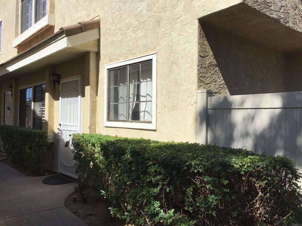10140 Palm Glen Drive, #29, Santee, CA 92071 10140 Palm Glen Drive, #29, Santee, CA 92071