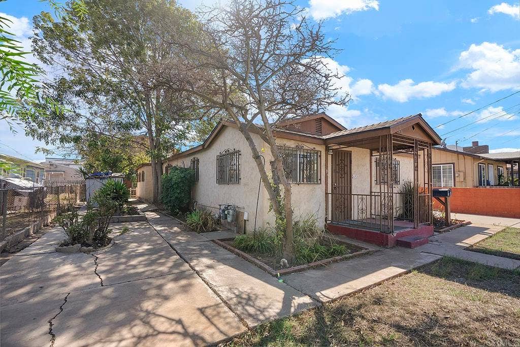1671 Donax Avenue, San Diego, CA 92154 1671 Donax Avenue, San Diego, CA 92154