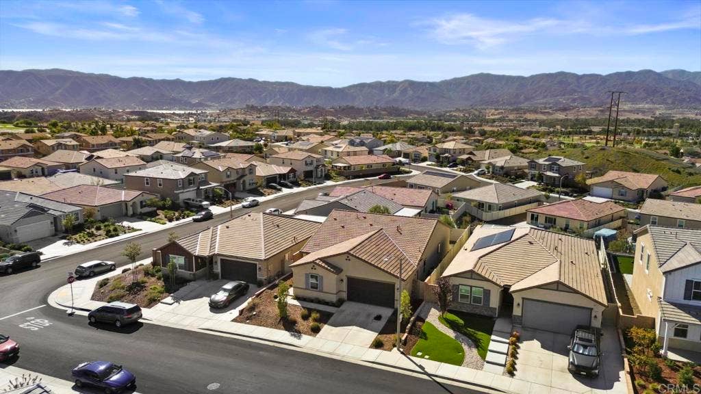 41303 Wizard Court, Lake Elsinore, CA 92532 41303 Wizard Court, Lake Elsinore, CA 92532