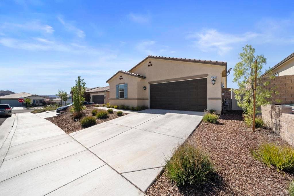 41303 Wizard Court, Lake Elsinore, CA 92532 41303 Wizard Court, Lake Elsinore, CA 92532