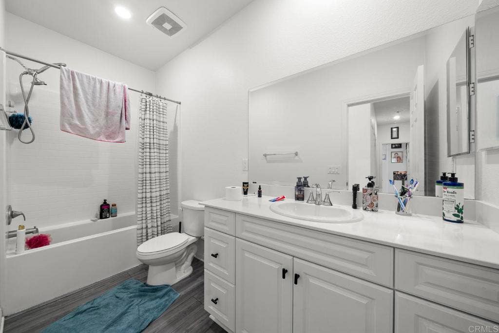 41303 Wizard Court, Lake Elsinore, CA 92532 41303 Wizard Court, Lake Elsinore, CA 92532